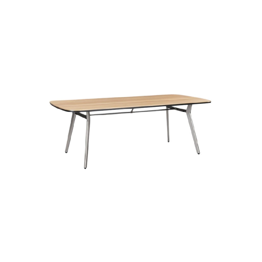 Moderne eettafel met hout- en metalen poten